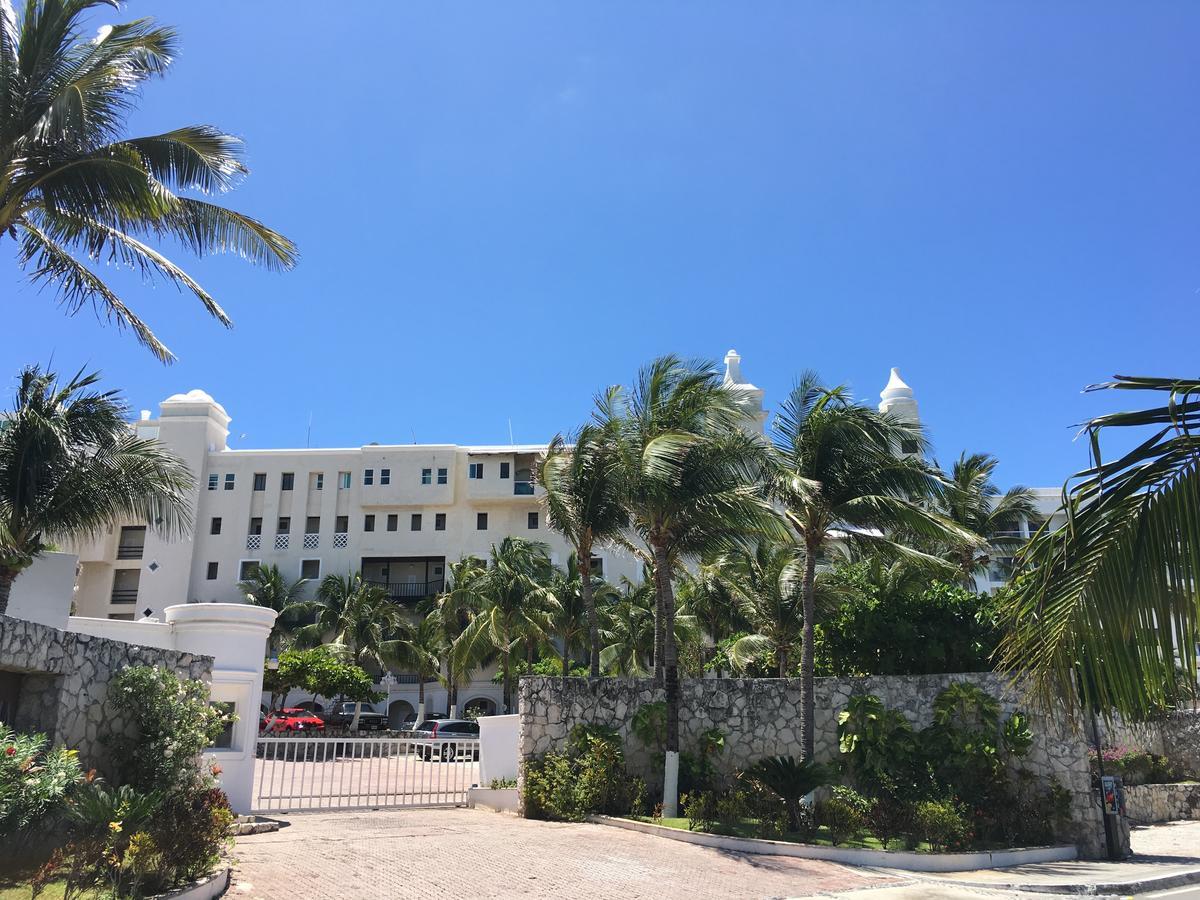Cancun Plaza - Best Beach Luaran gambar
